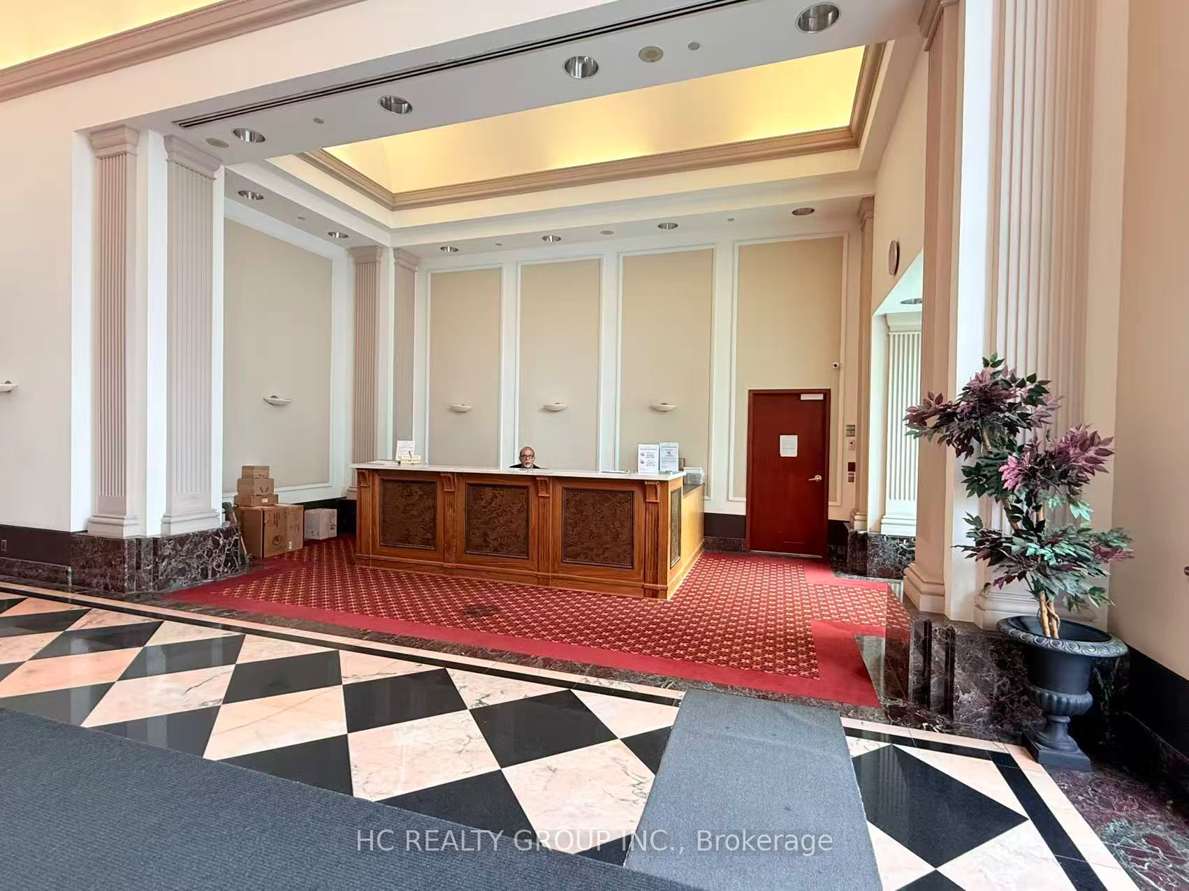 11 Lee Centre Drive 2205