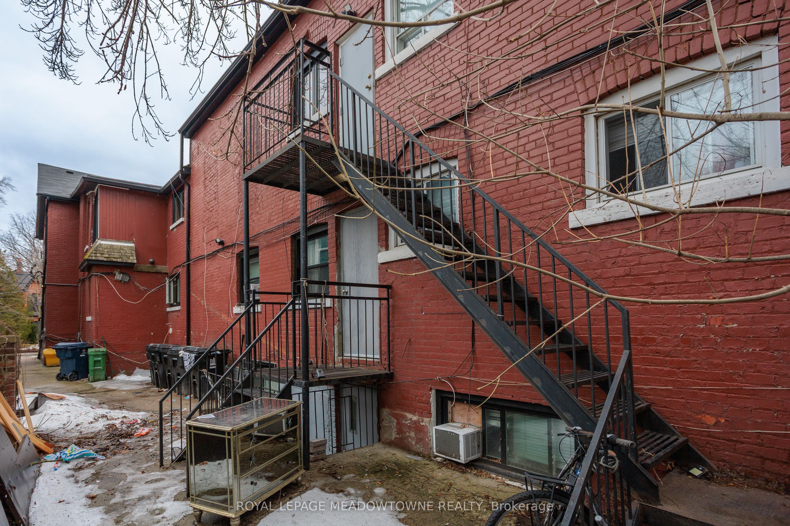 70 Melbourne Avenue