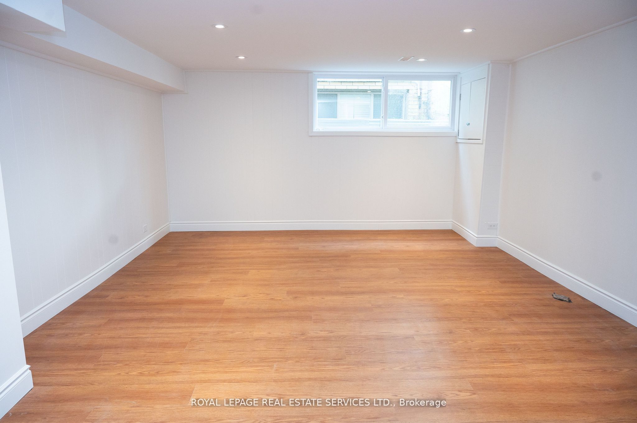 35 Silverhill Drive Lower