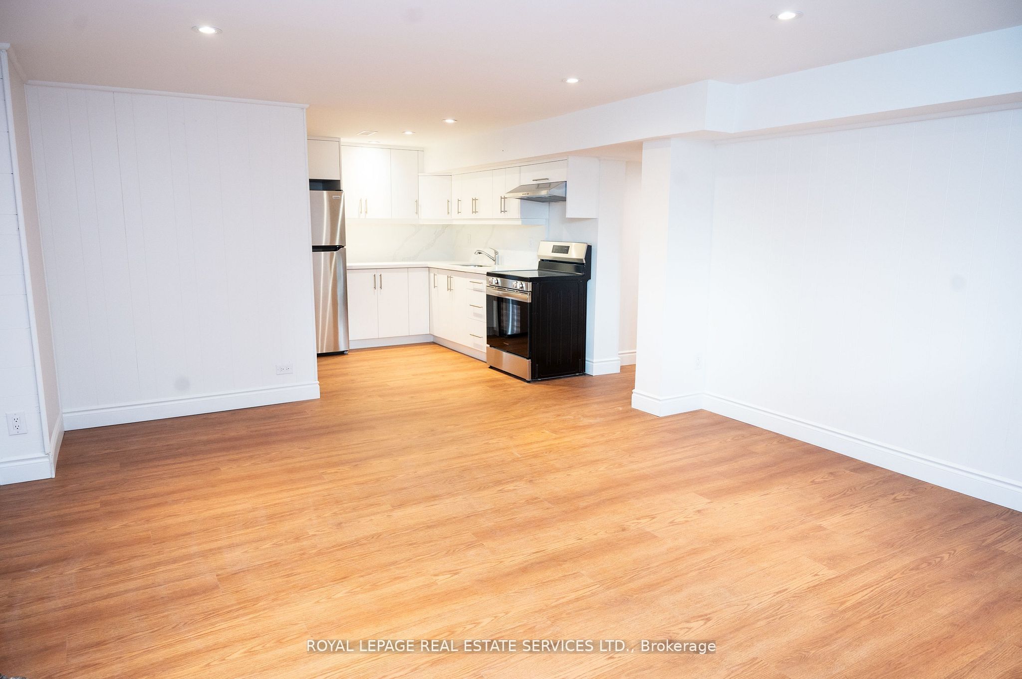 35 Silverhill Drive Lower