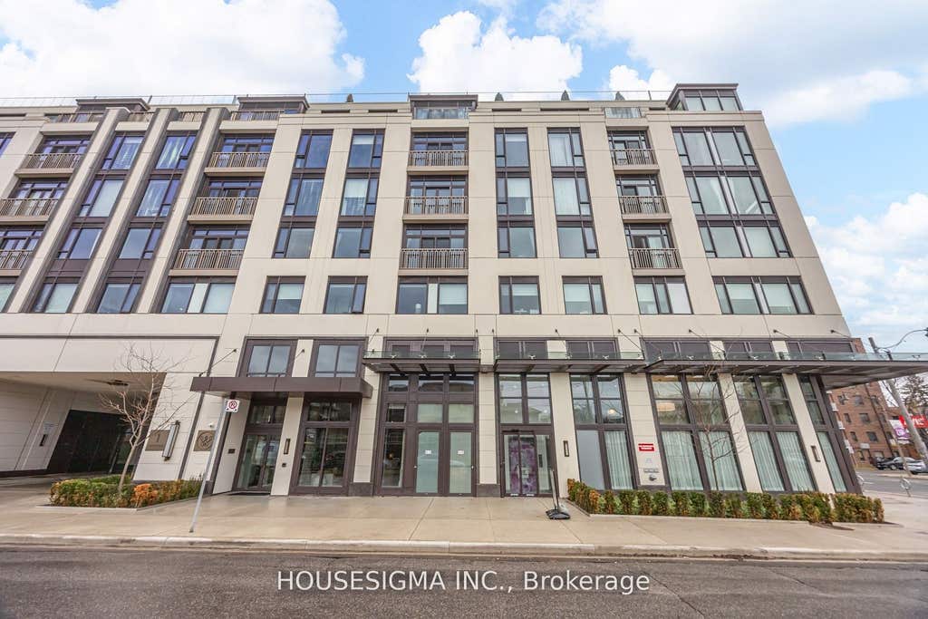 Photo of 1 Strathgowan Avenue #406, Toronto, ON M4N 0B3 (MLS # C13248162)