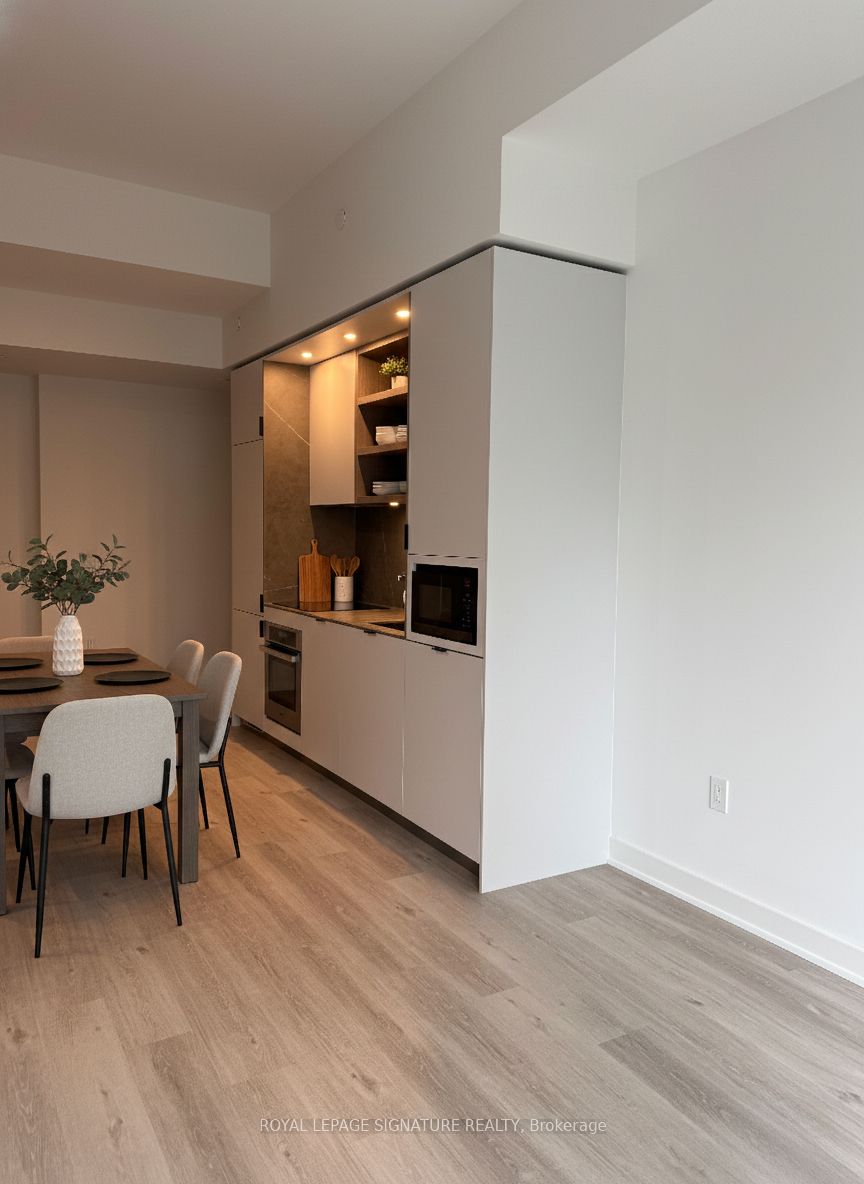 55 Charles Street E 1001