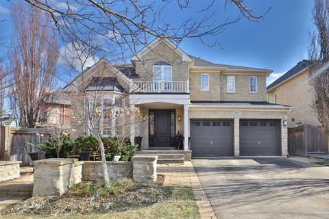 2121 Wildfel Way Oakville ON L6M 0E4