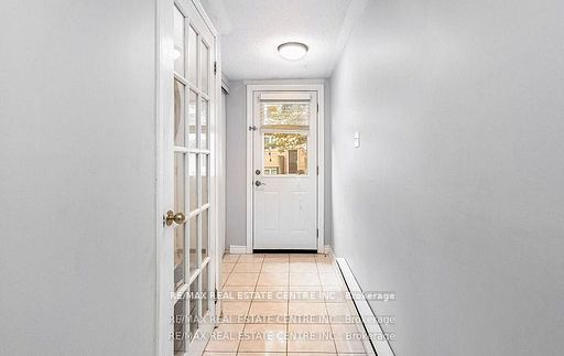 45 Bristol Road E 68