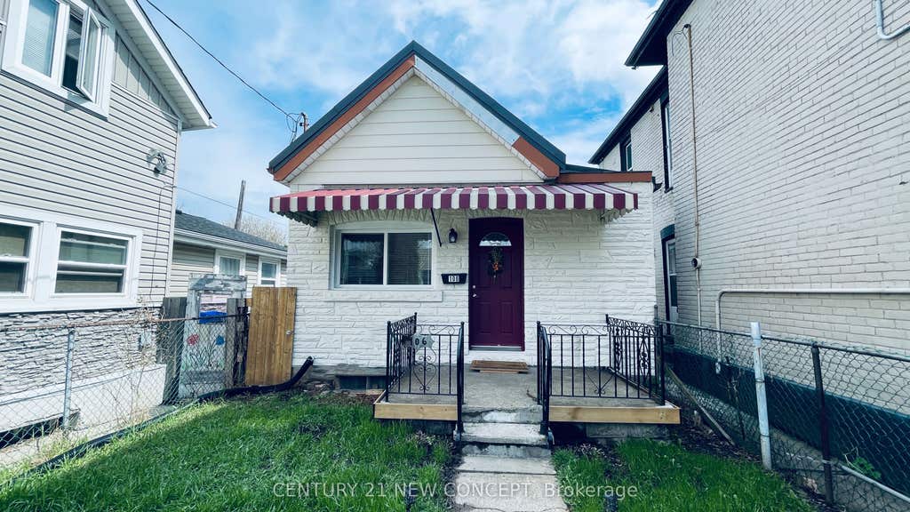 Photo of 106 Emerald Street N, Hamilton, ON L8L 5K4 (MLS # X13443740)