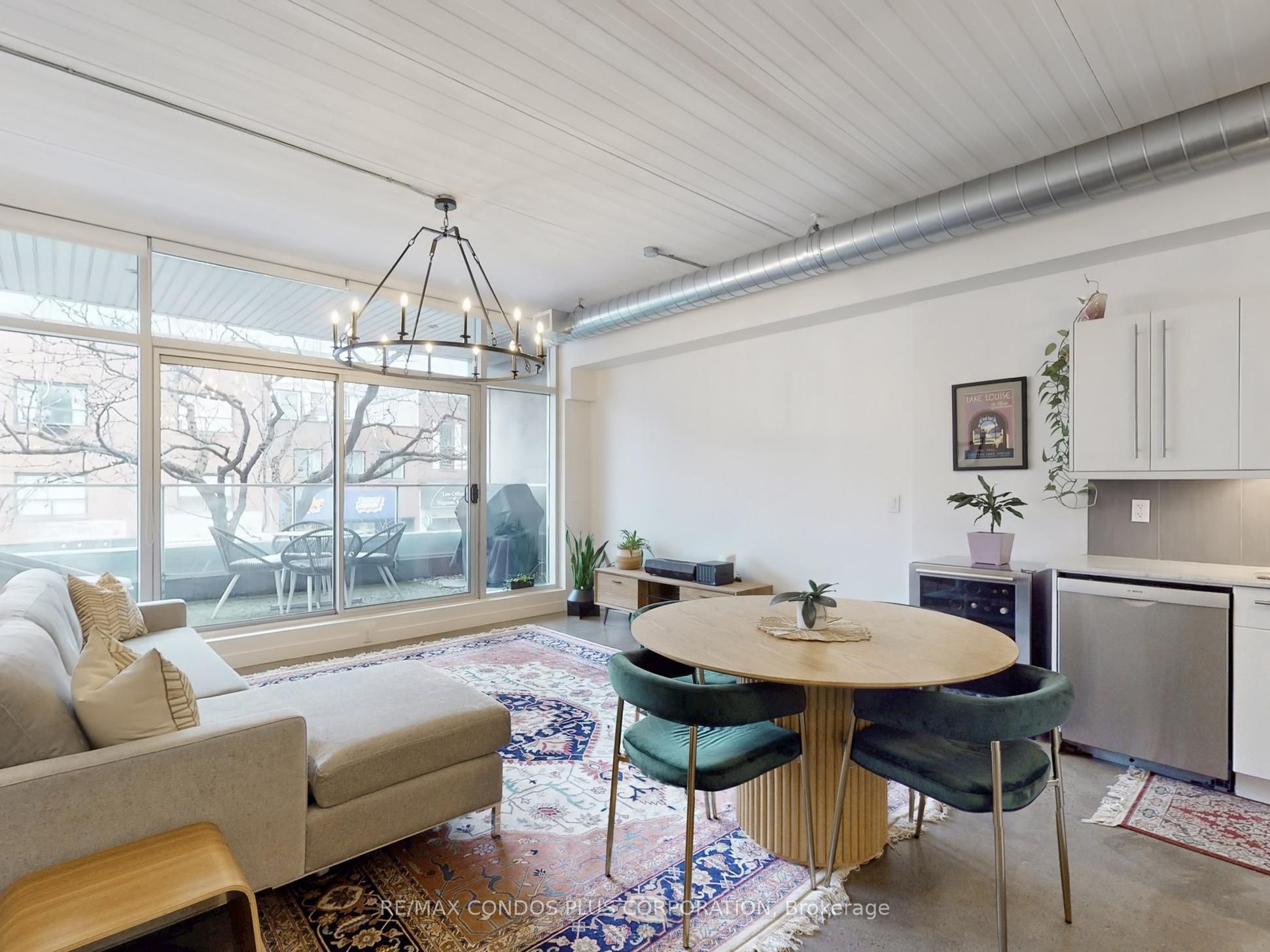 747 Queen Street E 201