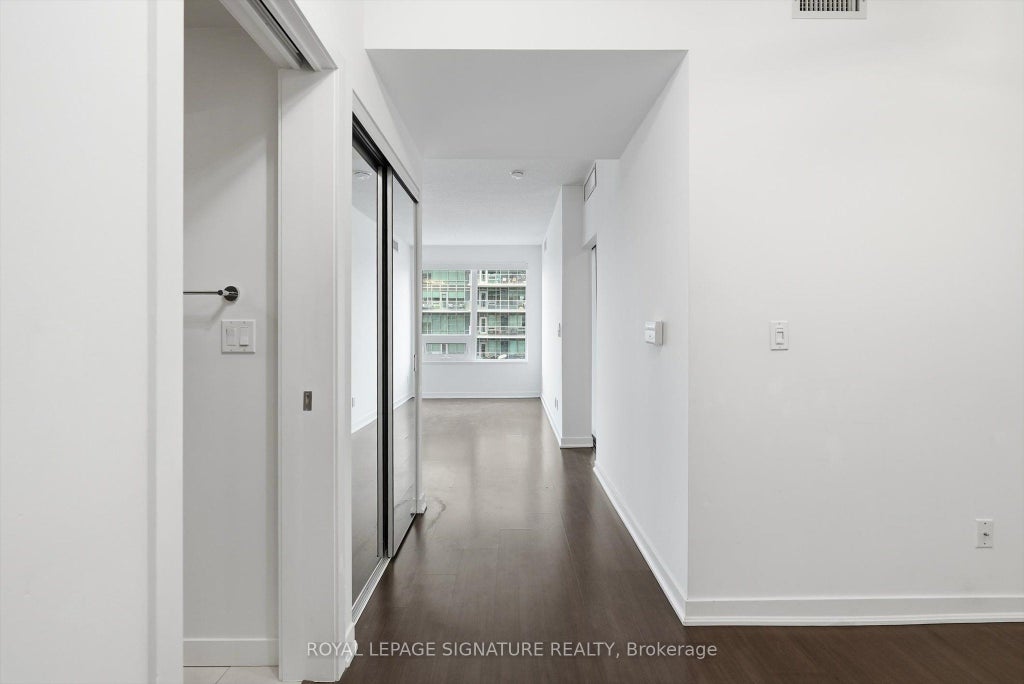 Photo of 59 East Liberty Street #911, Toronto, ON M6K 3R1 (MLS # C14092884)