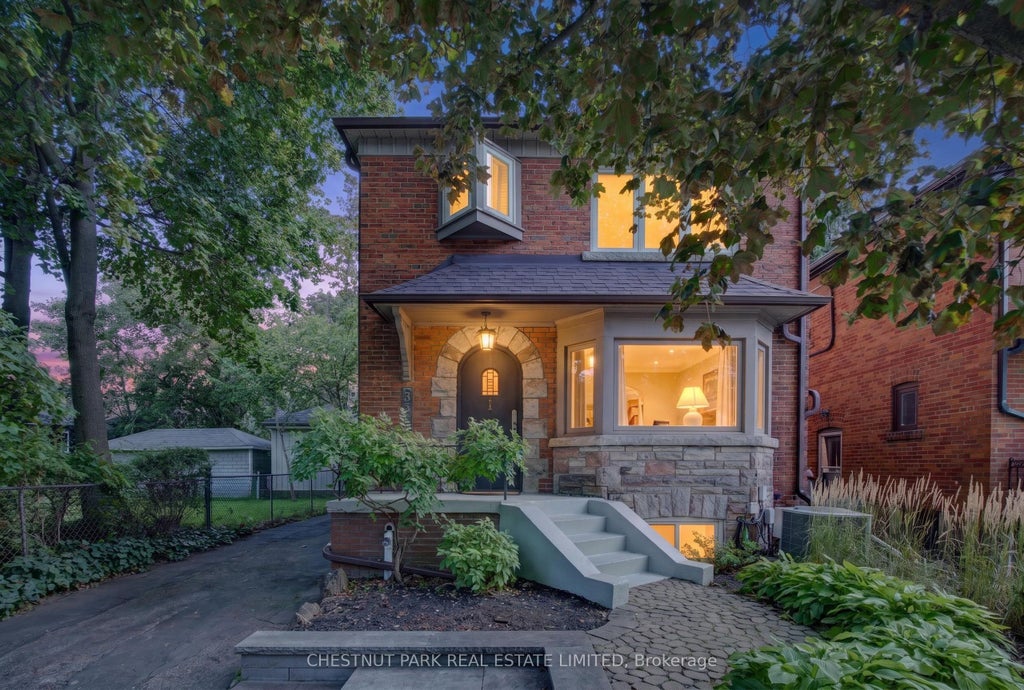 Photo of 521 Sutherland Drive, Toronto, ON M4G 1K9 (MLS # C13783372)