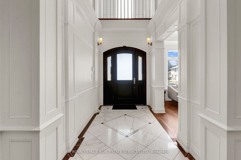 Photo of 538 Melrose Avenue, Toronto, ON M5M 2A3 (MLS # C12991912)