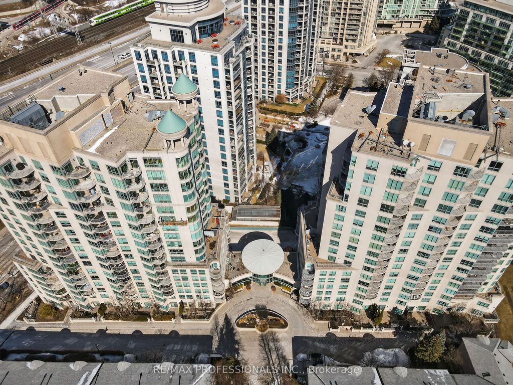 Photo of 2111 Lakeshore Boulevard W #812, Toronto, ON M8V 4B2 (MLS # W12840942)