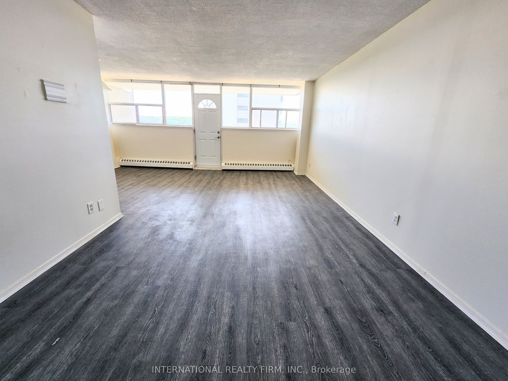 Photo of 215 Glenridge Avenue #1102, St. Catharines, ON L2T 3J7 (MLS # X13788684)