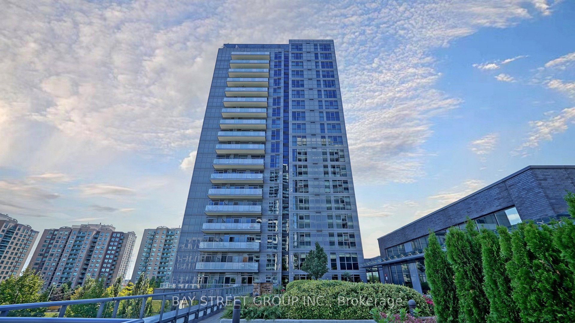 55 Oneida Crescent 503