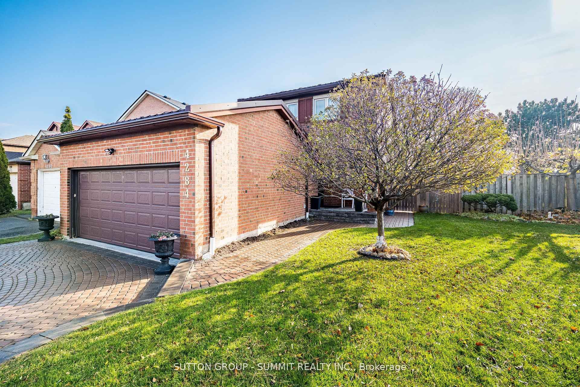 4284 SAWMILL VALLEY Drive