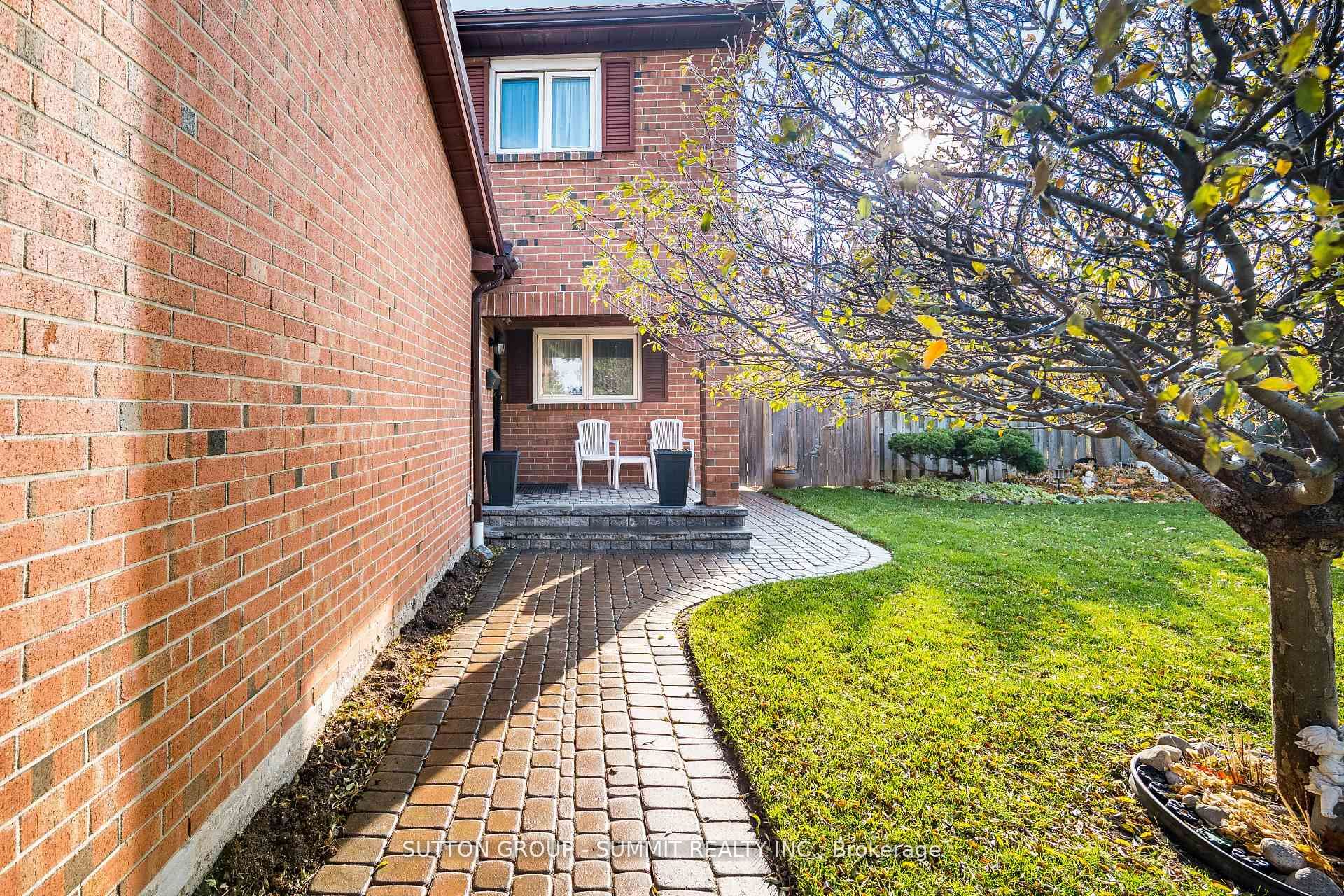 4284 SAWMILL VALLEY Drive