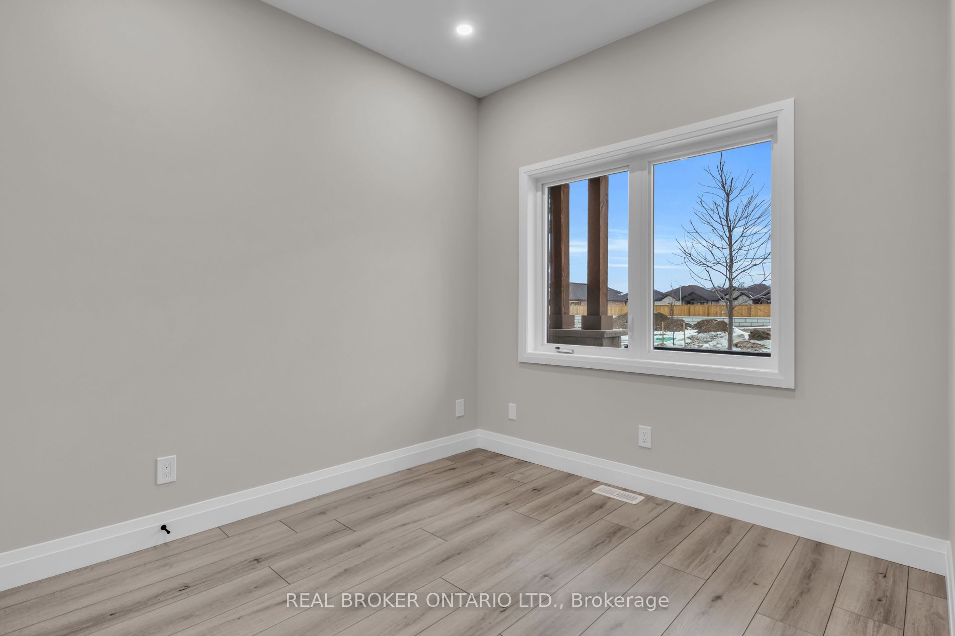 29 Weymouth Street 27