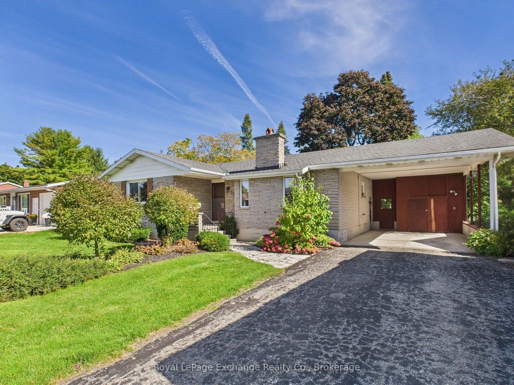 Photo of 521 Shuter Street, North Huron, ON N0G 2W0 (MLS # X12450494)