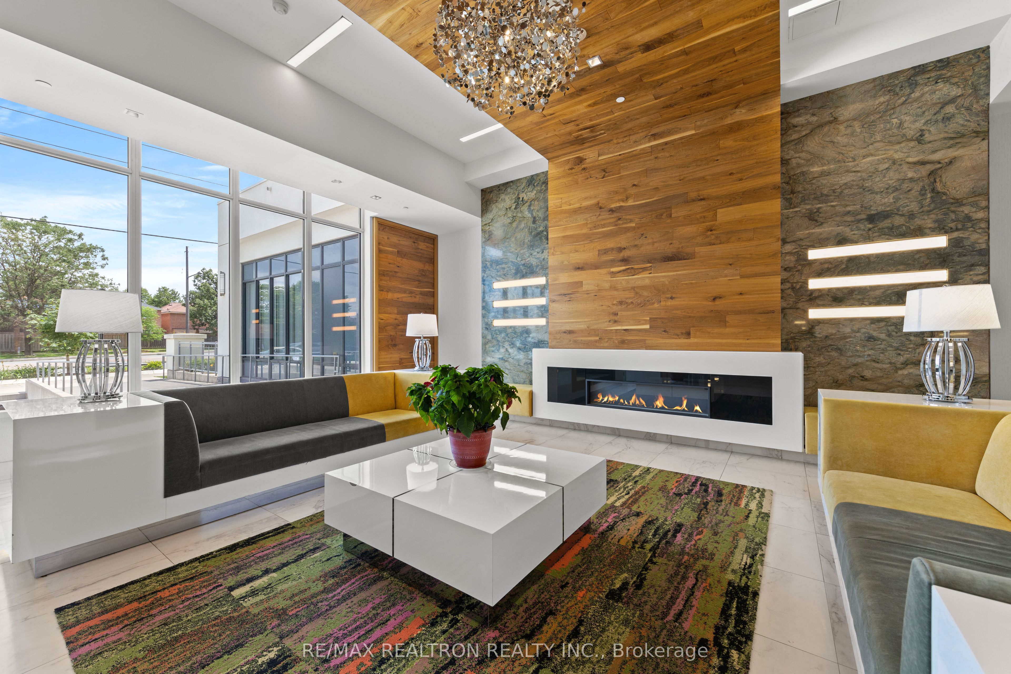 7900 Bathurst Street 1225