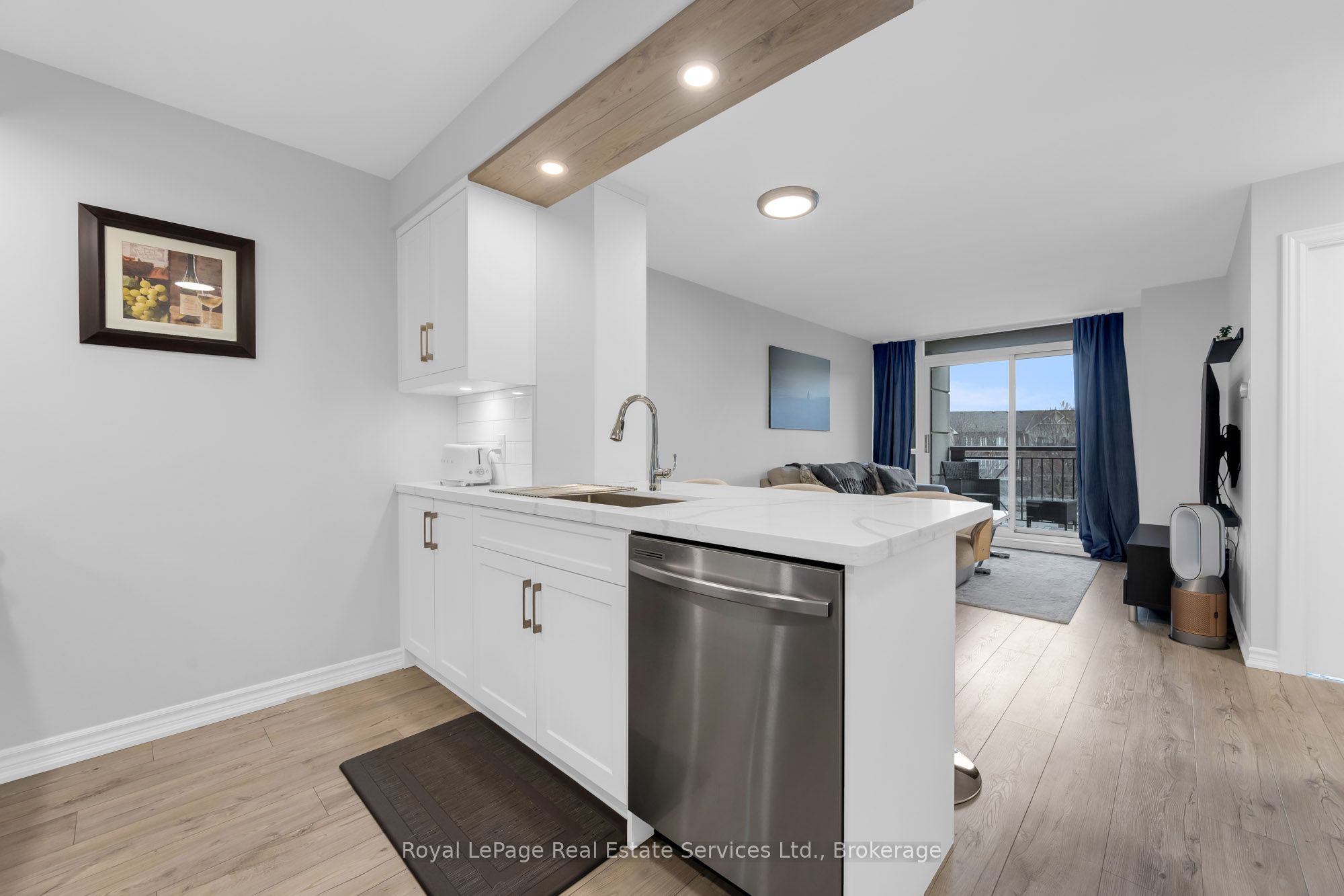 2391 Central Park Drive 302