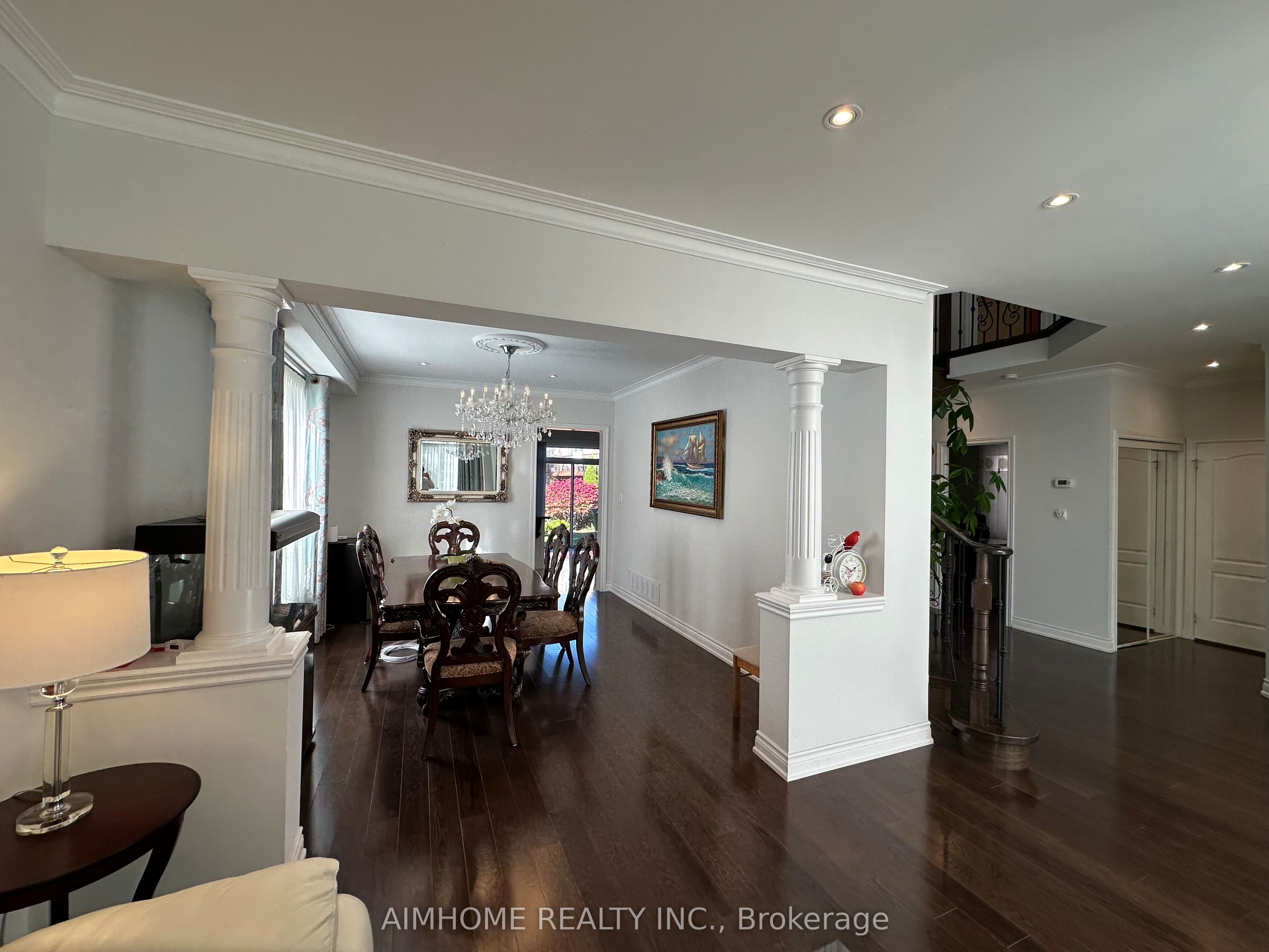 102 Farmstead Road