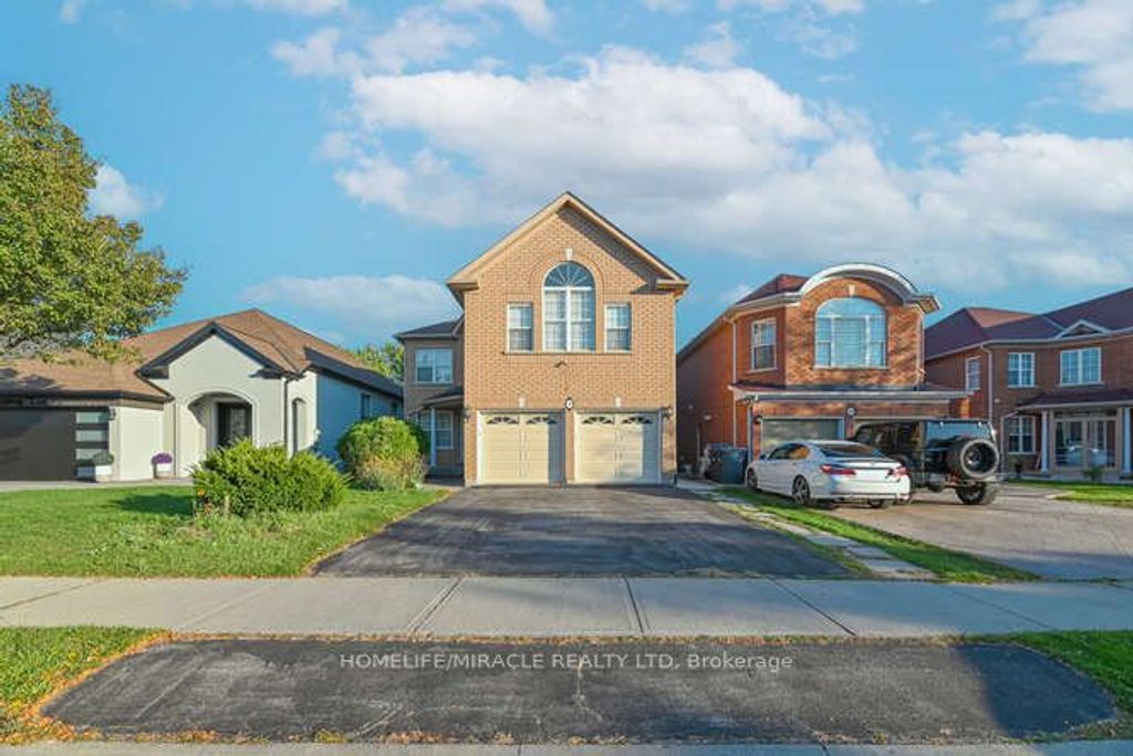Photo of 7 Sheepberry Terrace, Brampton, ON L7A 2B6 (MLS # W12452508)