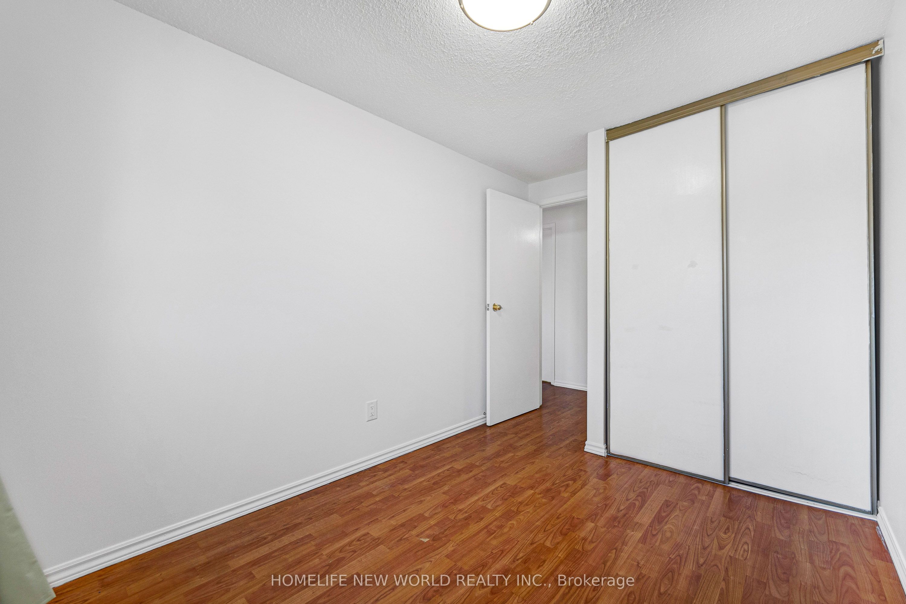 1280 Bridletowne Circle 109