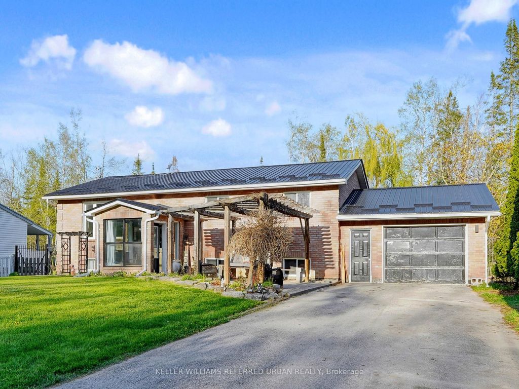 Photo of 30 Trent River Road N, Kawartha Lakes, ON K0M 2B0 (MLS # X12890016)