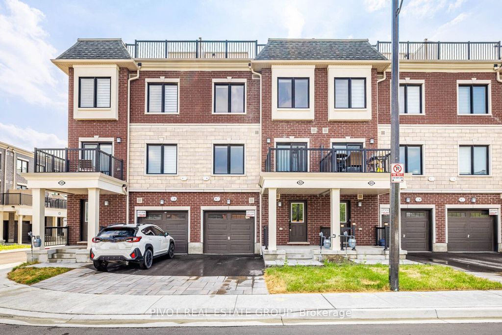 Photo of 42 Covington Crescent, Whitchurch-Stouffville, ON L4A 4W8 (MLS # N12768332)