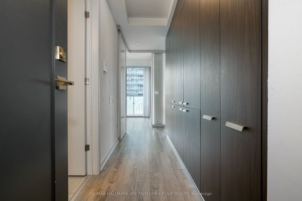 Photo of 50 Charles Street E #1415, Toronto, ON M4Y 0C3 (MLS # C12437966)