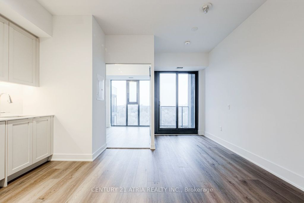 Photo of 250 Lawrence Avenue #902, Toronto, ON M5M 1B2 (MLS # C12698614)