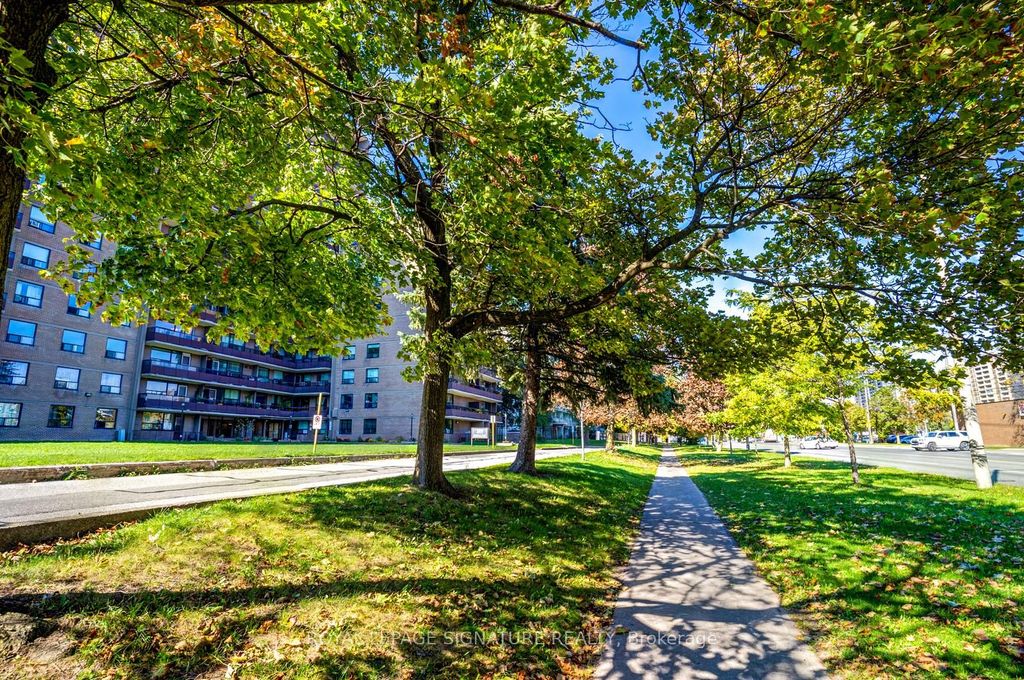 Photo of 180 Markham Road #721, Toronto, ON M1M 2Z9 (MLS # E12451227)
