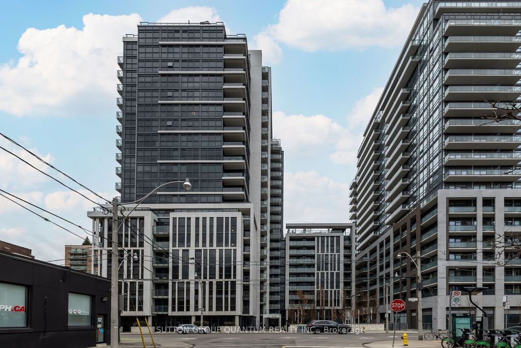 Photo of 400 Adelaide Street E #LPH 03, Toronto, ON M5A 4S3 (MLS # C12615374)