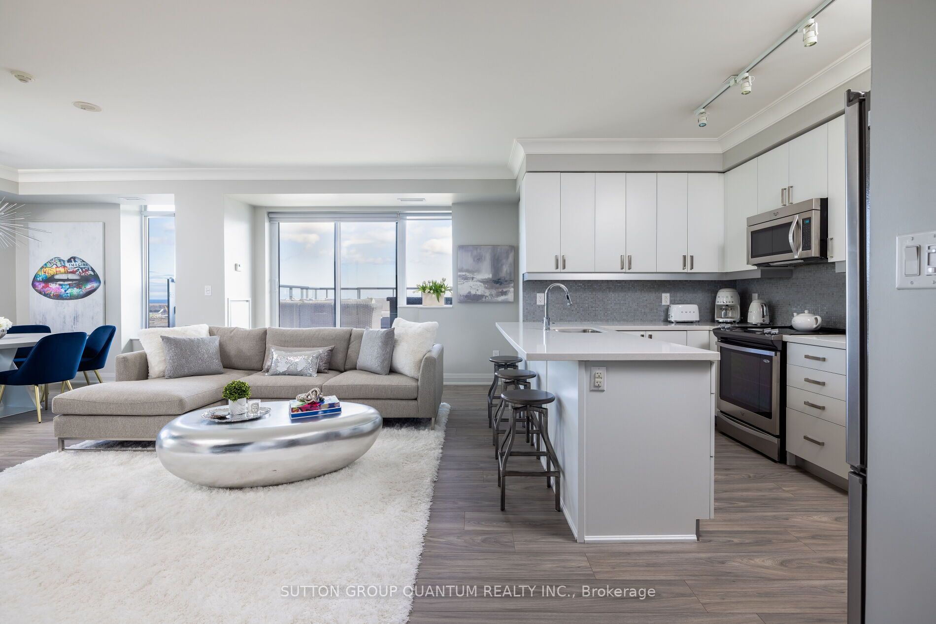 400 Adelaide Street E LPH 03