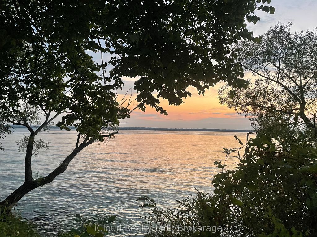 Photo of 3 Davy Point Circle, Georgina, ON L4P 3H1 (MLS # N12674762)