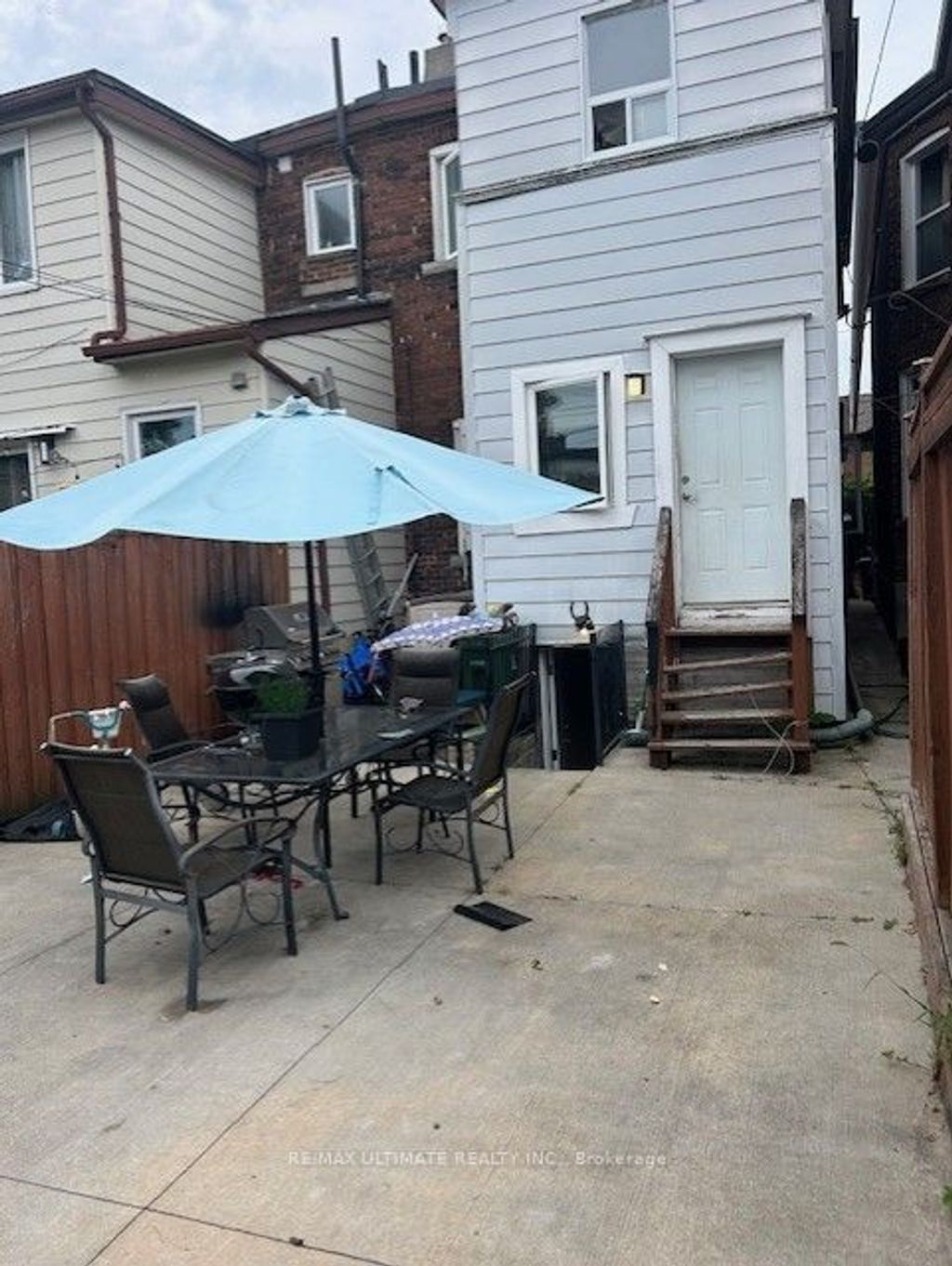 Photo of 31 St. Clair Gardens, Toronto, ON M6E 3V6 (MLS # W12319410)