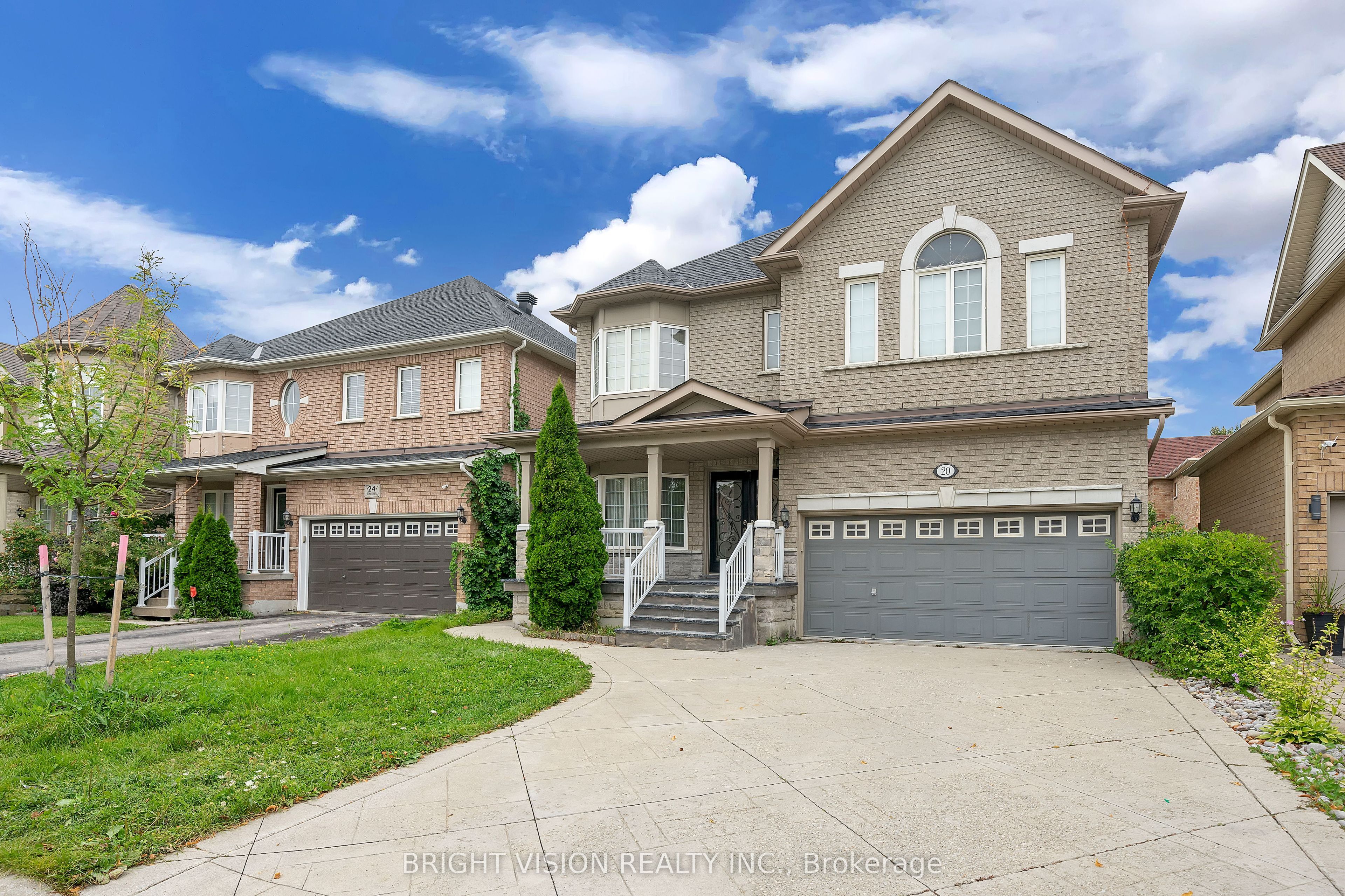20 Monte Cristi Street N Main
