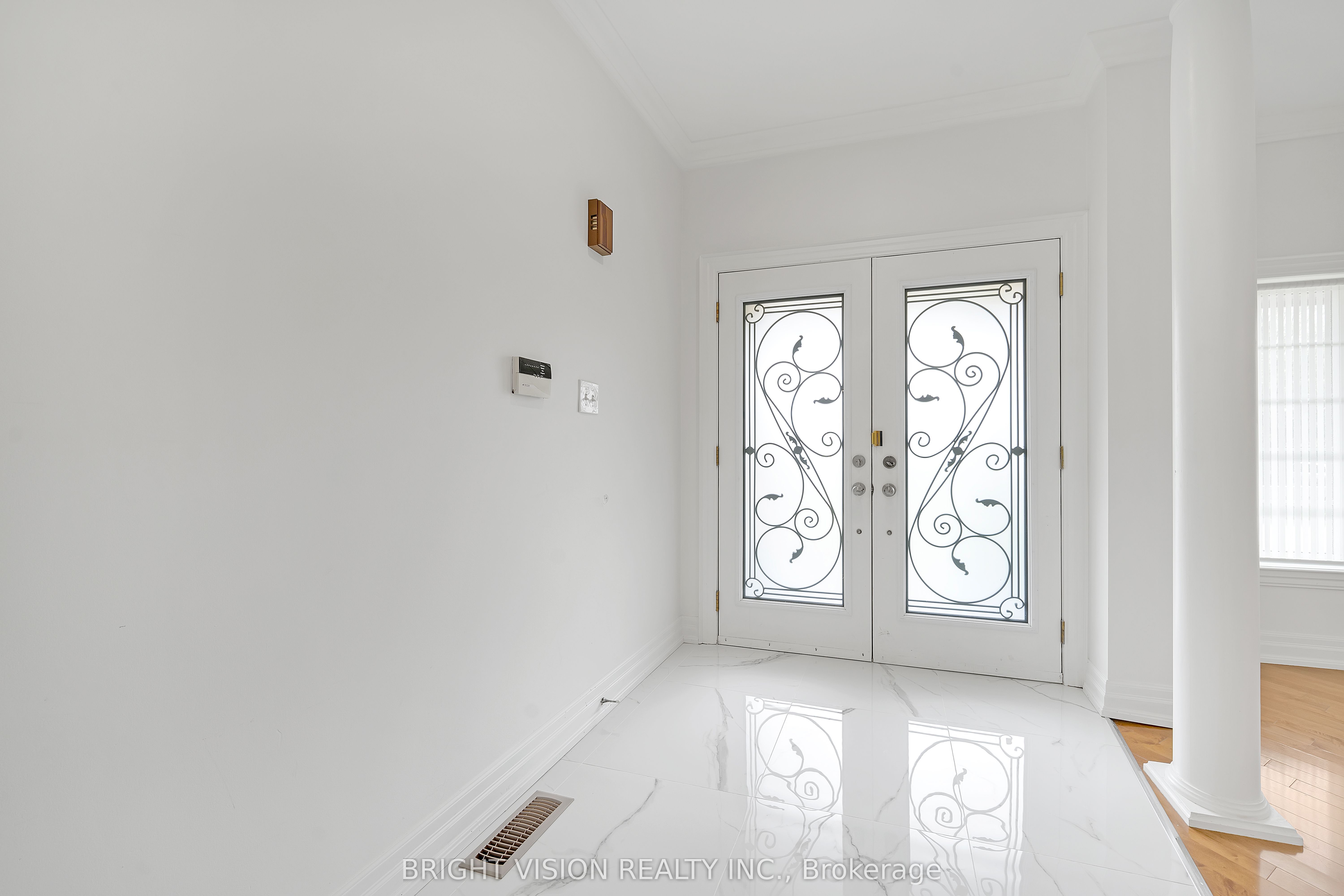 20 Monte Cristi Street N Main