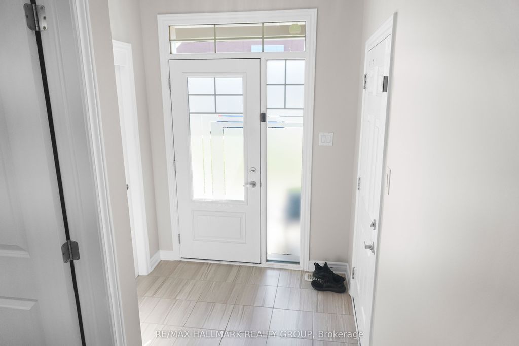 Photo of 2534 River Mist Road, Barrhaven, ON K2C 3H2 (MLS # X12731442)