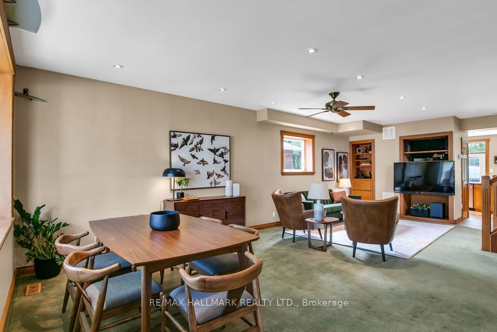 Photo of 43 Ferris Road, Toronto, ON M4B 1G2 (MLS # E13194524)