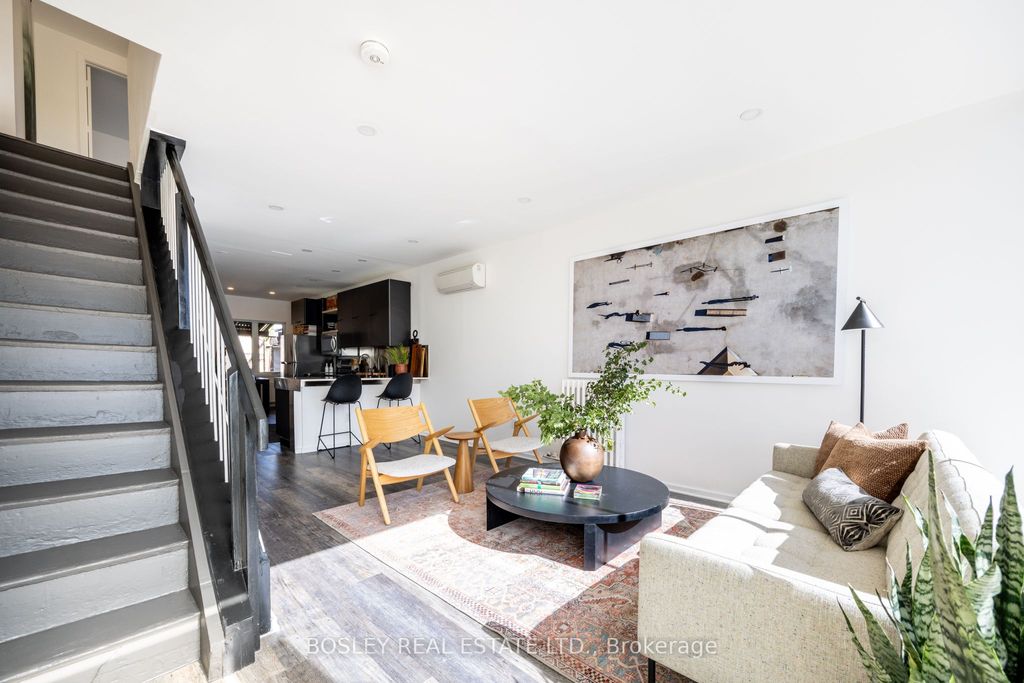 Photo of 1007 Weston Road, Toronto, ON M6N 3R9 (MLS # W12489452)