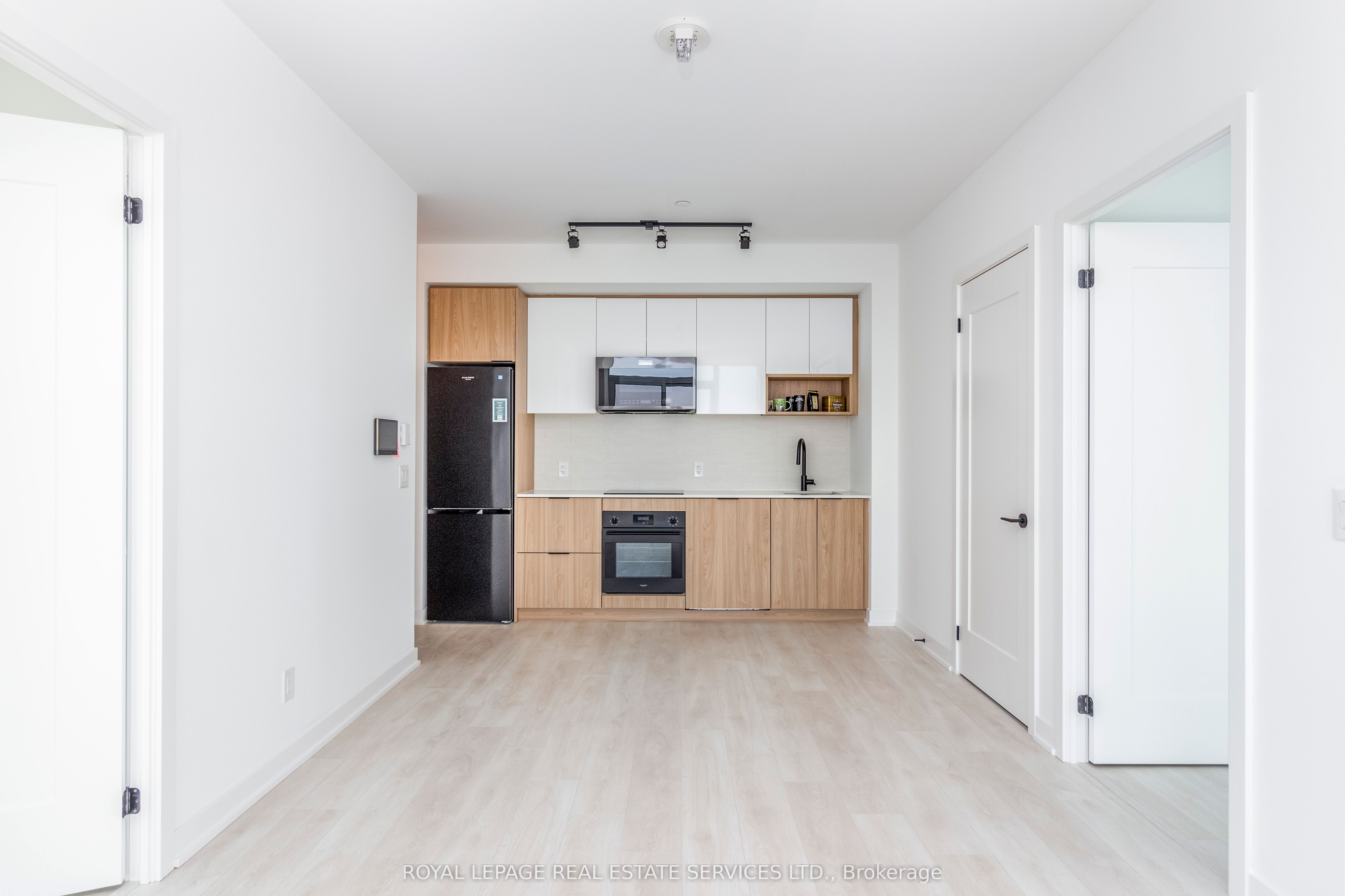 5 Defries Street 1207