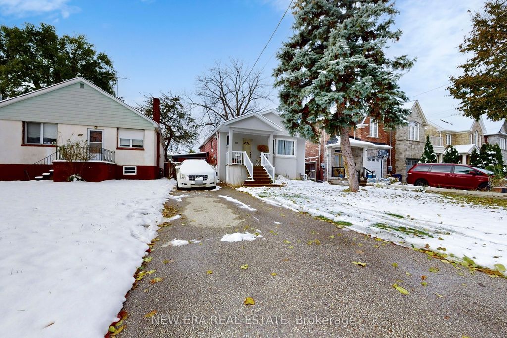 Photo of 80 Renfield Street, Toronto, ON M6M 4V7 (MLS # W12542910)