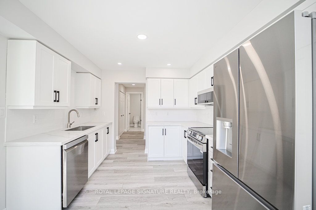 Photo of 1750 Bayview Avenue #309, Toronto, ON M4G 4H6 (MLS # C12412006)