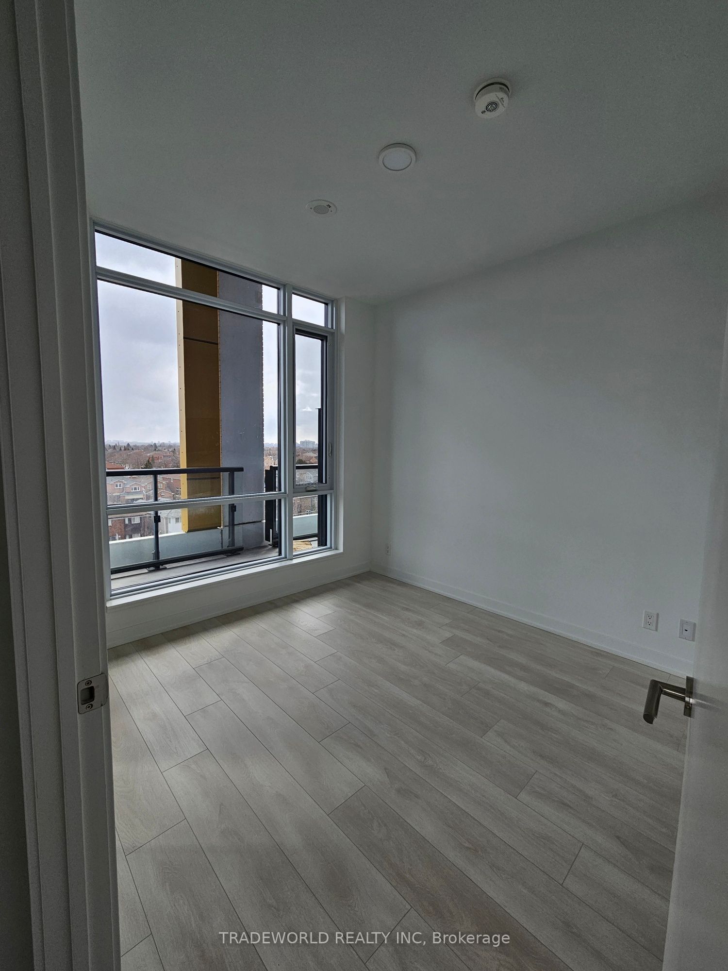 7950 Bathurst Street 604