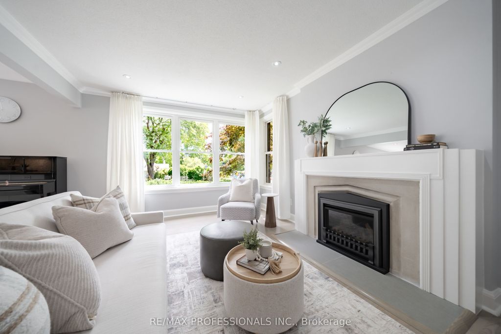 Photo of 86 Van Dusen Boulevard, Toronto, ON M8Z 3G3 (MLS # W13539742)