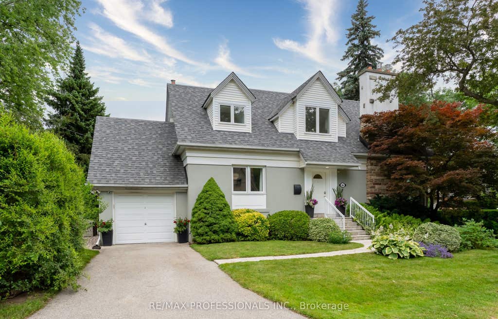 Photo of 86 Van Dusen Boulevard, Toronto, ON M8Z 3G3 (MLS # W13539742)