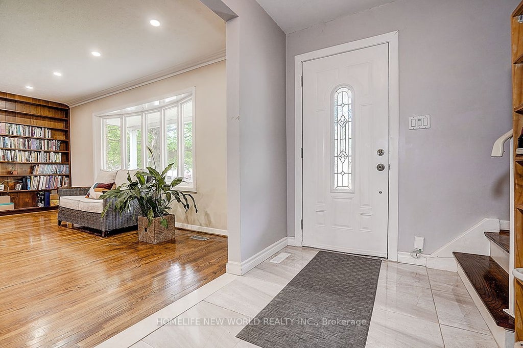 Photo of 64 Gladys Road, Toronto, ON M1C 1C6 (MLS # E13443334)