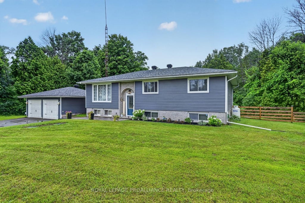 Photo of 2950 Merwin Lane, Augusta, ON K0E 1T0 (MLS # X14032352)