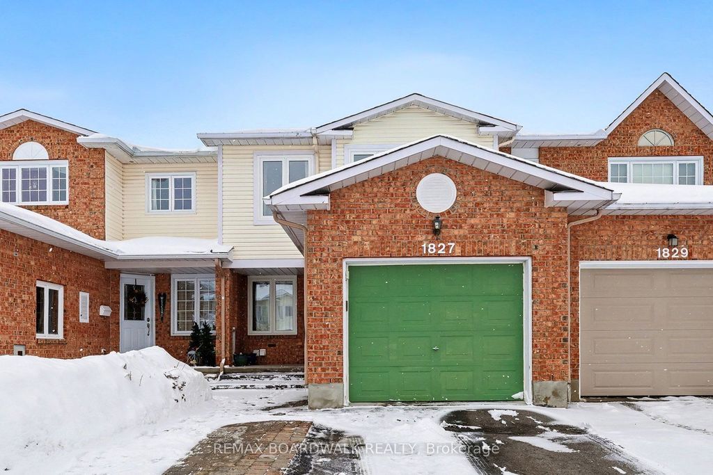 Photo of 1827 HIALEAH Drive, Orleans - Cumberland and Area, ON K4A 3S8 (MLS # X12727726)