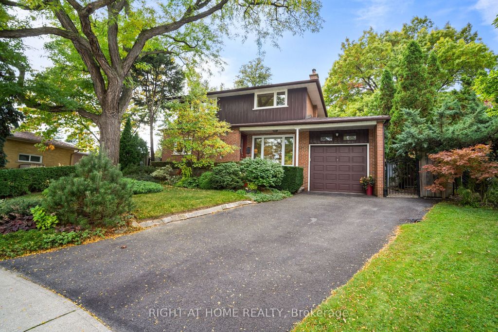 Photo of 20 West Deane Valley Road, Toronto, ON M9B 3K5 (MLS # W12755032)
