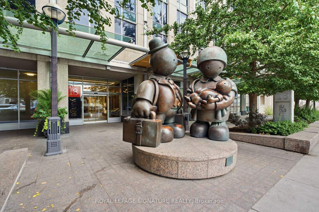 Photo of 18 Yonge Street #2011, Toronto, ON M5E 1Z8 (MLS # C13692480)